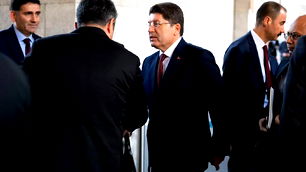 Adalet Bakanı Yılmaz Tunç: "Yasal düzenleme Meclis'in takdirinde"