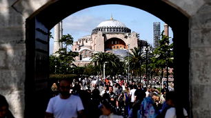 Yerli turistler yılın ikinci çeyreğinde 116,9 milyar lira seyahat harcaması yaptı
