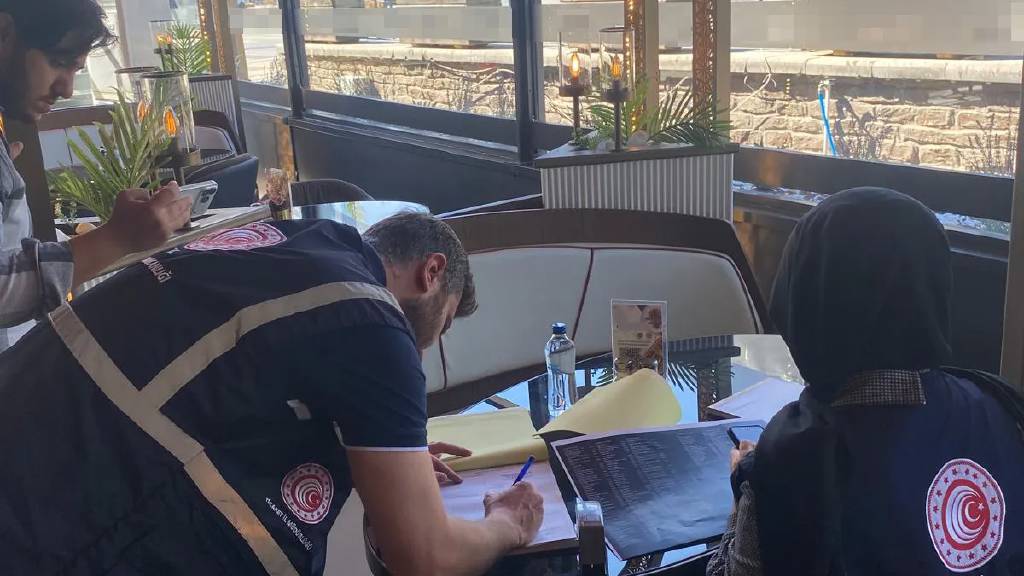 Ticaret Bakanlığı'ndan fahiş su fiyatına denetim