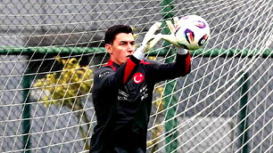 Berke Özer, Milli Takım Kampını terketti