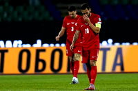  Hakan Çalhanoğlu, transfer iddialarına kısa ve net bir yanıt verdi