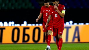  Hakan Çalhanoğlu, transfer iddialarına kısa ve net bir yanıt verdi