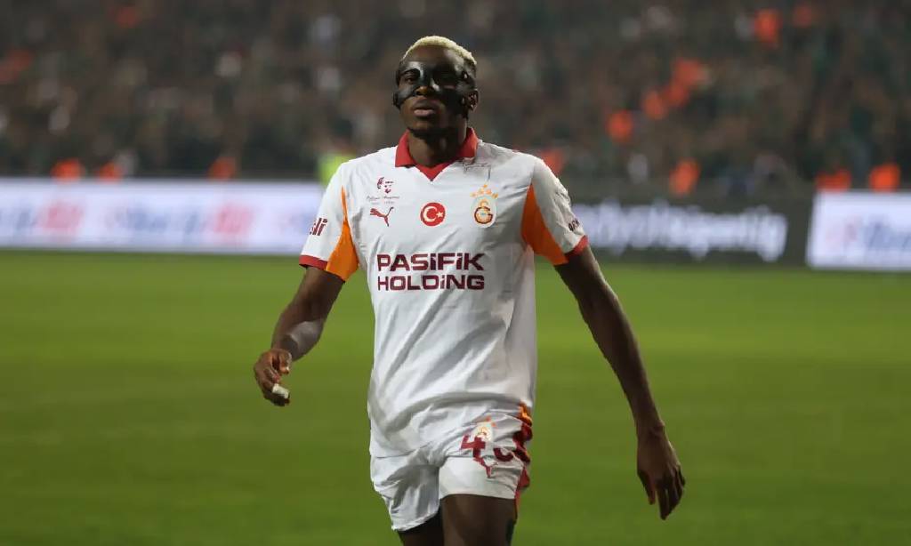 Galatasaray'da derbi öncesi Osimhen gelişmeleri devam ediyor