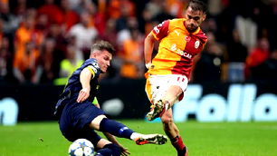 Galatasaray'da Ajax kafilesi: Yunus Akgün kadroda yok