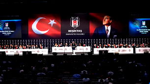 Serdal Adalı "Beşiktaş'a hayırlı olsun" diyerek açıkladı