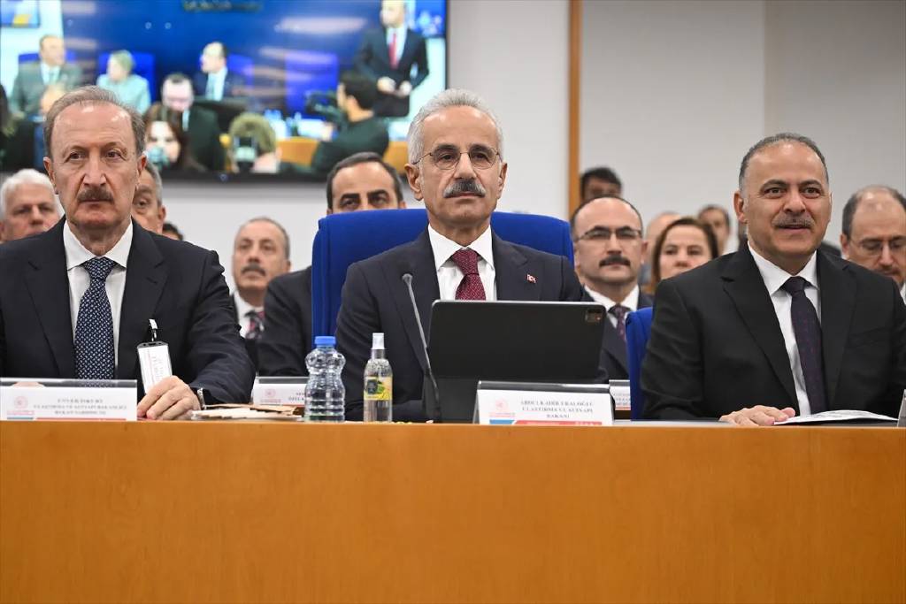 Komisyonda gergin anlar yaşandı