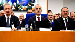 Komisyonda gergin anlar yaşandı