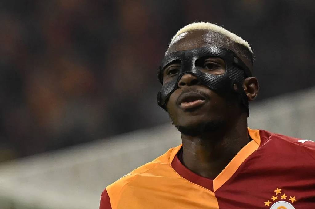 Okan Buruk'un derbi öncesi işleri zorlaşıyor