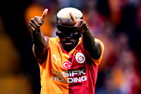 Osimhen, Fenerbahçe derbisine yetişecek mi?