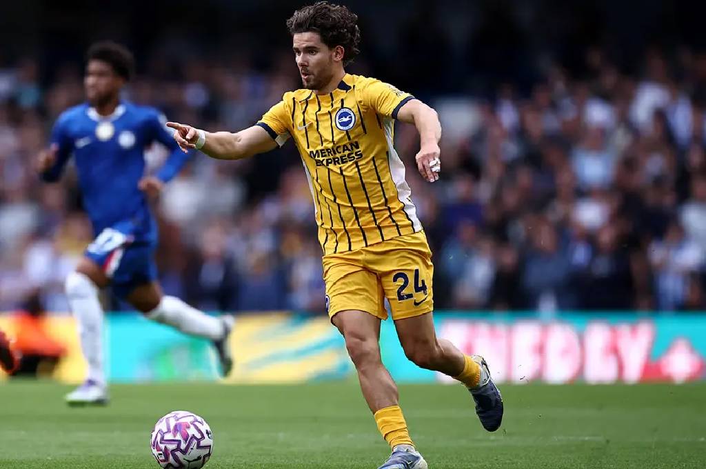 Ferdi Kadıoğlu, Premier Lig'de yeni bir ödülün sahibi daha oldu