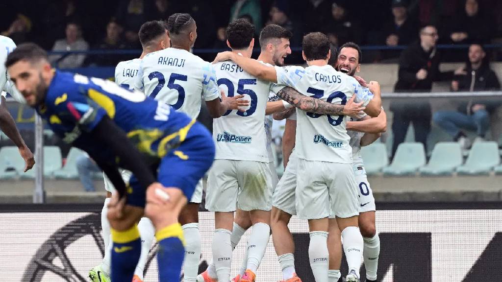 Hakan Çalhanoğlu, damga vurdu, Inter, Hellas Verona'yı son dakikada yıktı