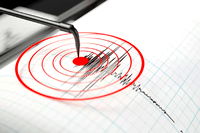 4.9'luk bir deprem daha