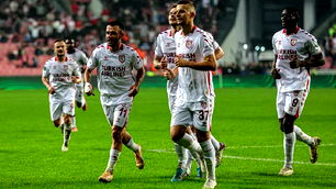 Samsunspor'dan zirve: UEFA Konferans Ligi'nde zirvede