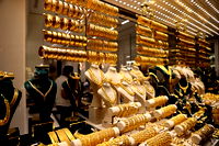 Altın yükselişe yöneldi! Gümüş rekor kırdı