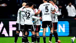 Beşiktaş, derbide son sözü söyledi: Beşiktaş 2 - 1 Fenerbahçe