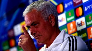 Mourinho, Fenerbahçe'den eski öğrencisini transfer etmek istiyor