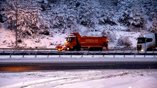 Ankara'da beklenen kar fırtınası başladı