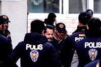 Erden Timur, tutuklandı