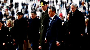 Özgür Özel, Anıtkabir'i ziyaret etti