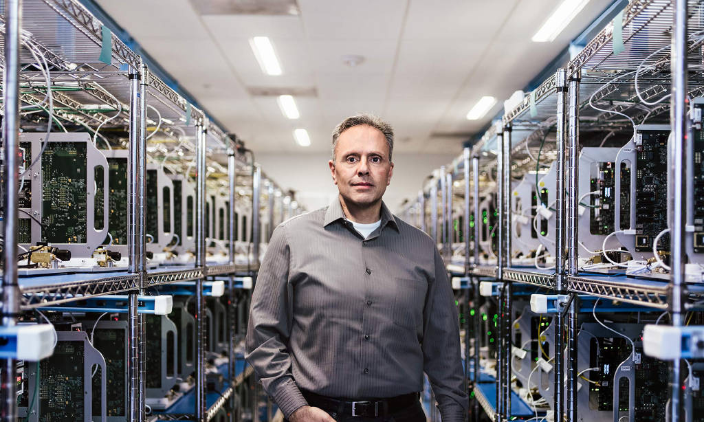 Apple'ın çip lideri, şirketten ayrılmayacağını açıkladı