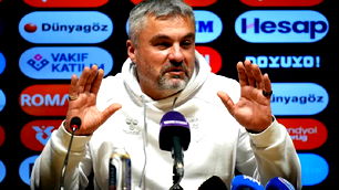 Thomas Reis, maç sonu basın toplantısında açıklamalarda bulundu