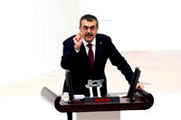 Yusuf Tekin'den mülakat yarışmasına yanıt