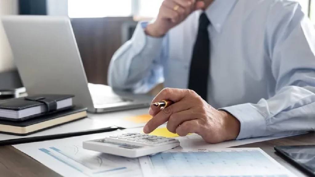 Üst düzey kamu yöneticilerine ek maaş zam talebi iptal edildi