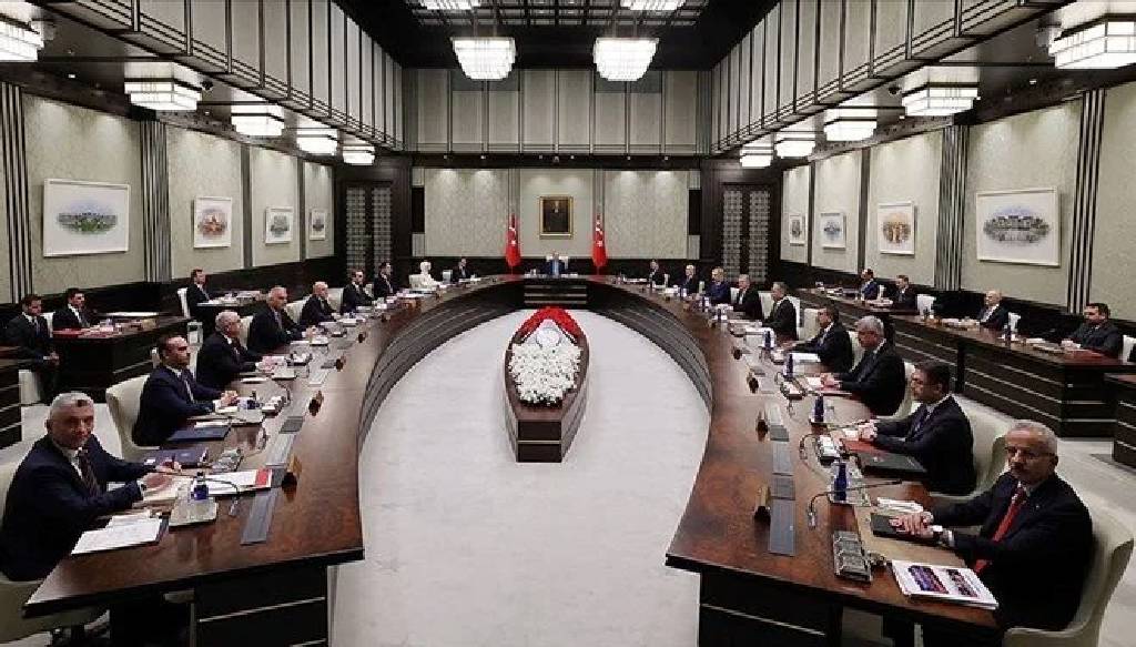 Kabine bugün toplanıyor! Gündemde hangi konular var?