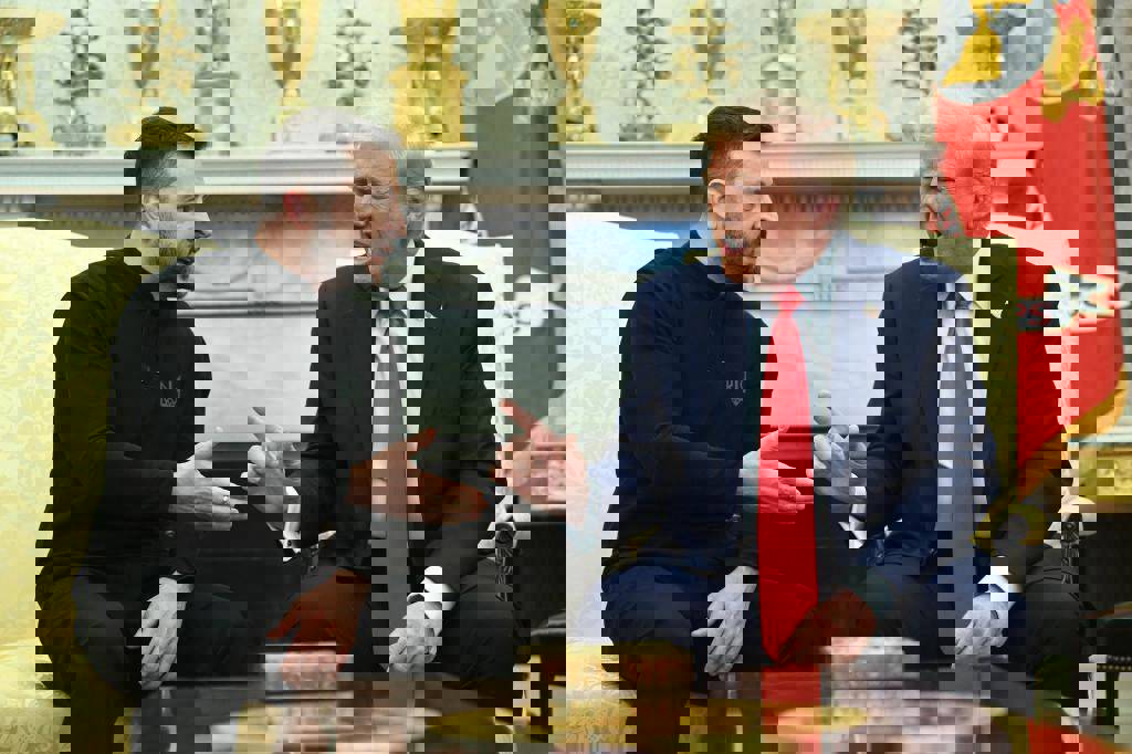 Zelensky ile Trump arasında gerginlik… Beyaz Saray’ı terk etti!