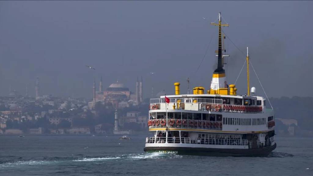 İstanbul'da Şehir Hatları'nın tüm seferleri iptal edildi