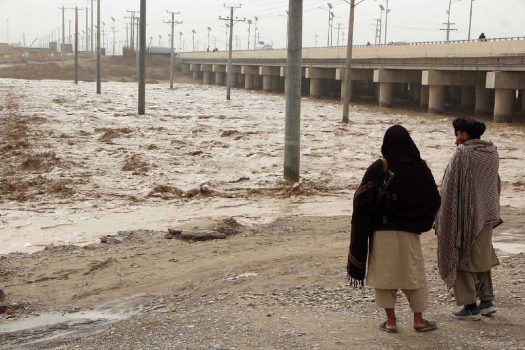 Afganistan'da şiddetli yağış ve sel! 36 kişi hayatını kaybetti...