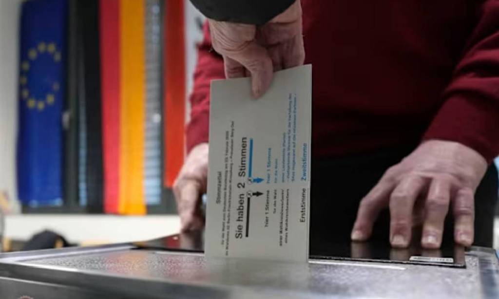 Almanya'da 19 Türk kökenli aday milletvekili seçildi
