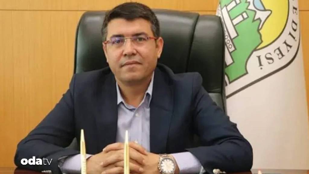 DEM Partili Bitlis Tatvan Belediye Eş Başkanı Mümin Erol gözaltına alındı