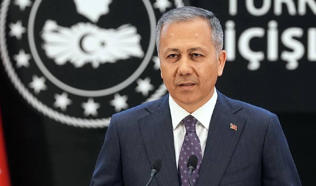 İçişleri Bakanı Ali Yerlikaya, Mardin’de konuştu! ‘Terörle mücadeleyi özellikle belediyeler sekteye uğratamaz’