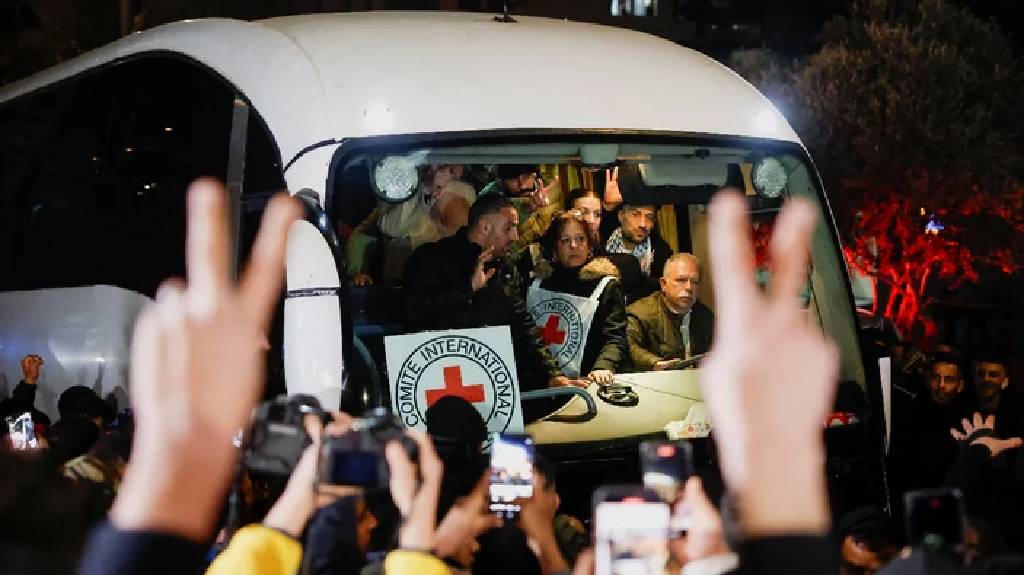 Gazze'de esir takası krizi çözüldü! 641 Filistinli özgürlüğüne kavuştu...