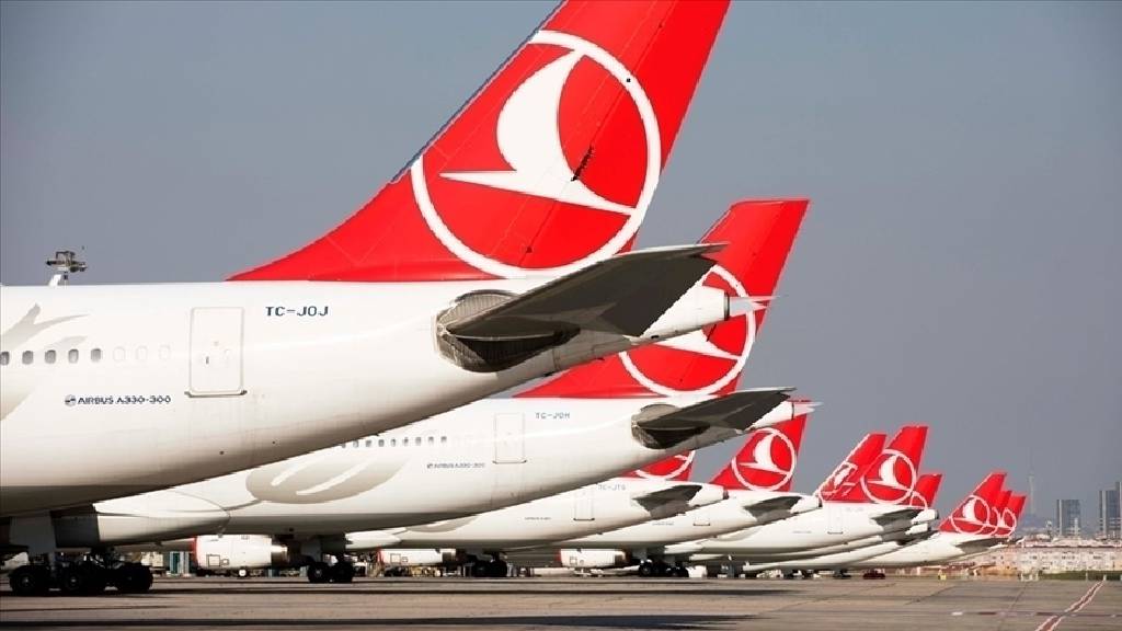 Uçuşlara kar engeli! İstanbul'da seferler iptal edildi…