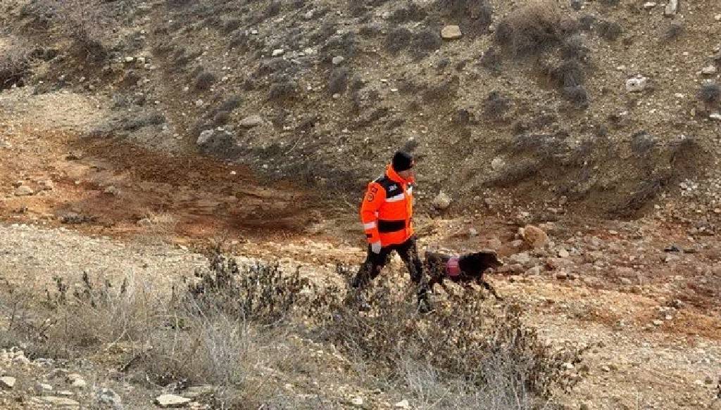 Isparta’da 16 yaşındaki gençten haber alınamıyor: Ekipler arazide bir iz arıyor...