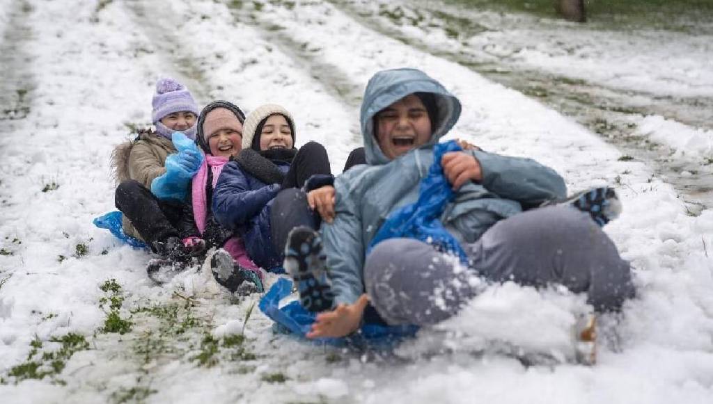 İstanbul'da okullar tatil edildi...