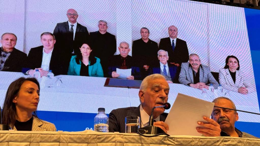 Silah bırakma çağrısı dünyada manşet oldu! "Ortadoğu'yu sarsabilecek değişim"