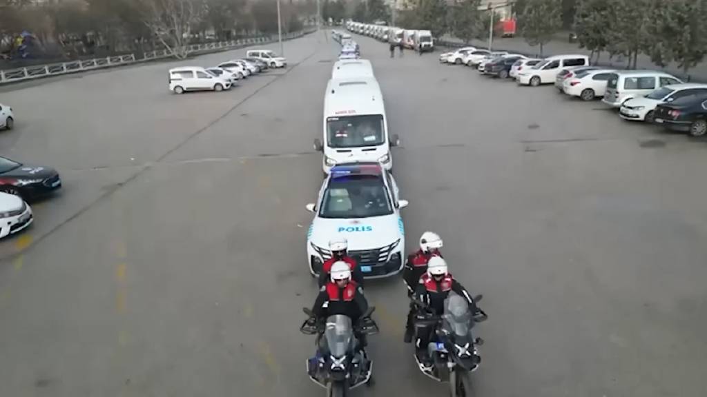 27 ilde eş zamanlı düzensiz göçmen denetimi! 144 kişi tespit edildi