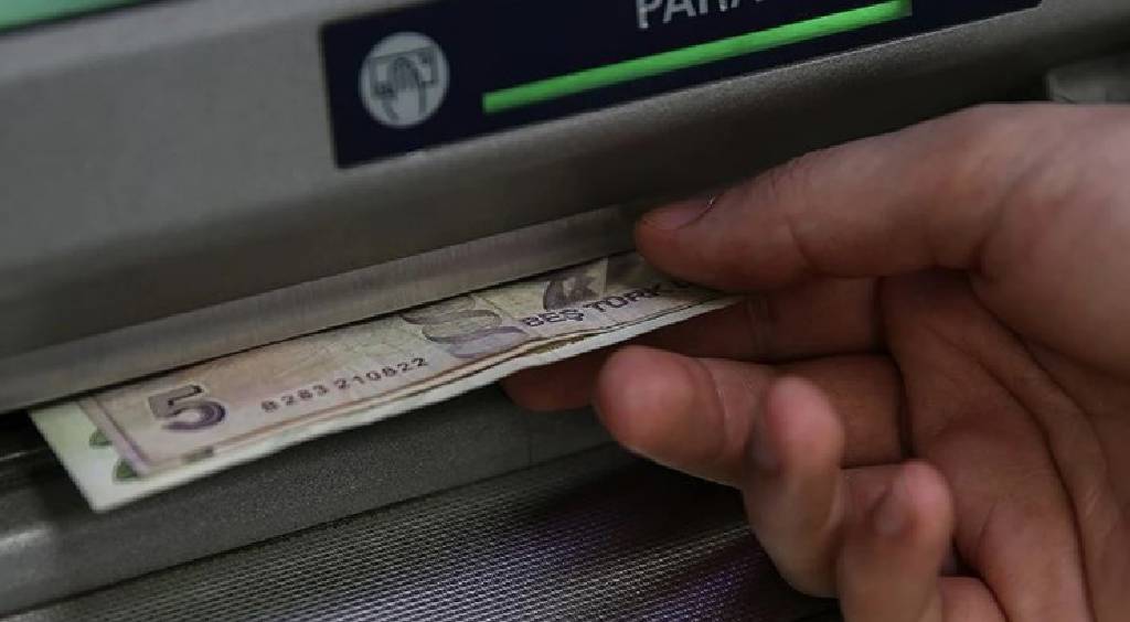 4 bin lira civarında olacak! Emekliye bayram ikramiyesinin Meclis'e geleceği tarih belli oldu… 