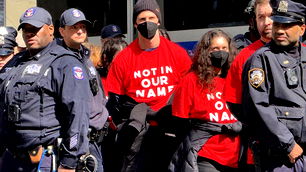 Yahudi protestocular Trump Tower'ı işgal etti: 98 gözaltı