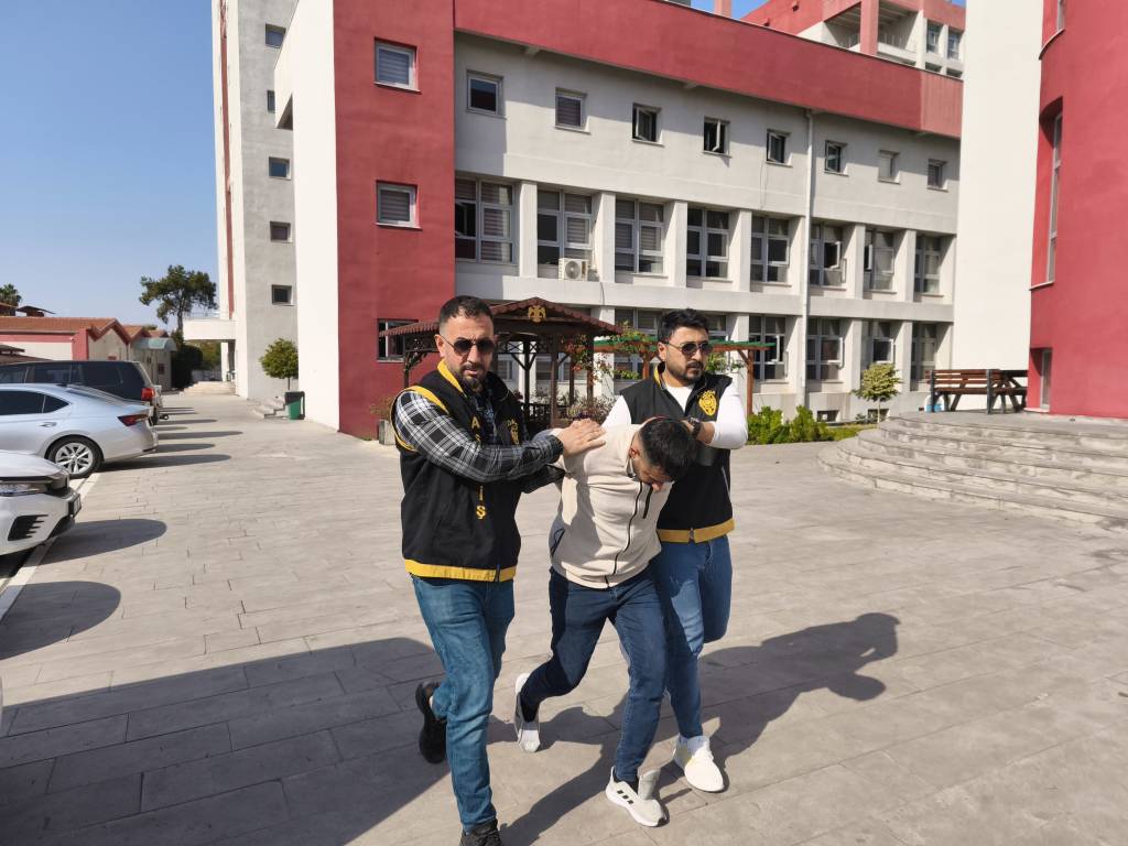 Adana’da 3 bin TL için infaz! Katil, taksici çıktı… 