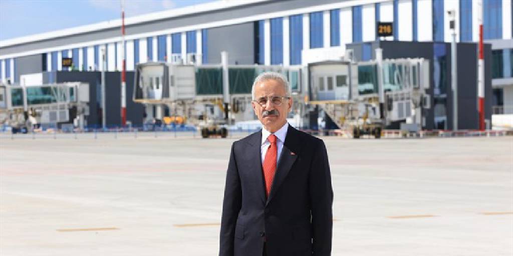  Bakan Uraloğlu duyurdu! Antalya Havalimanı yeni terminal binaları bugün açılıyor...