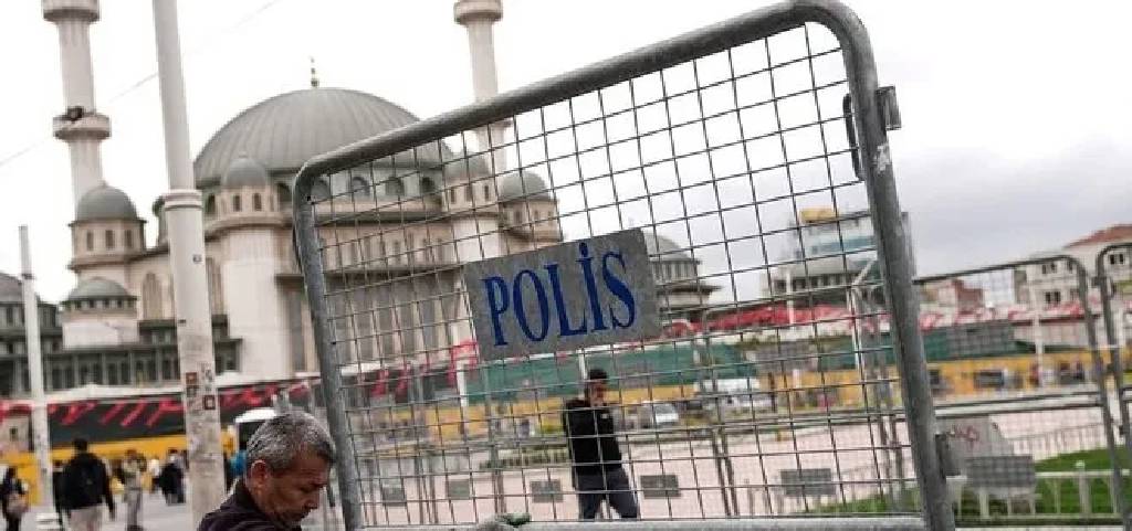 İstanbul Valiliği duyurdu! İstanbul'da 1 Mayıs'ta bu duraklar ve yollar yarın kapalı olacak...