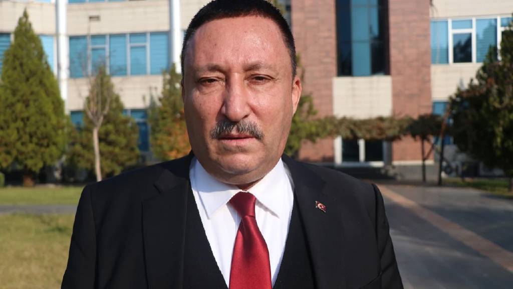 Eski AK Partili Belediye Başkanı Hüseyin Beyoğlu'na tahliye kararı