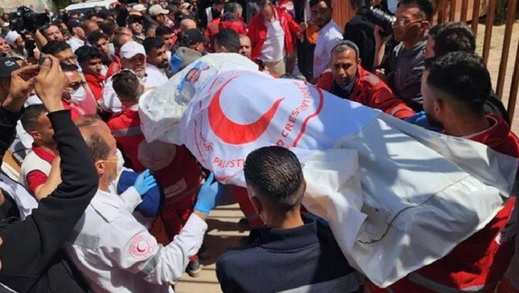 Gazze'de katliamın otopsi raporu! Sağlıkçıları başından vurdular…