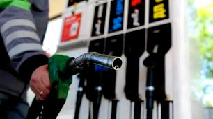 Akaryakıtta tarife değişti:  Motorine zam geldi