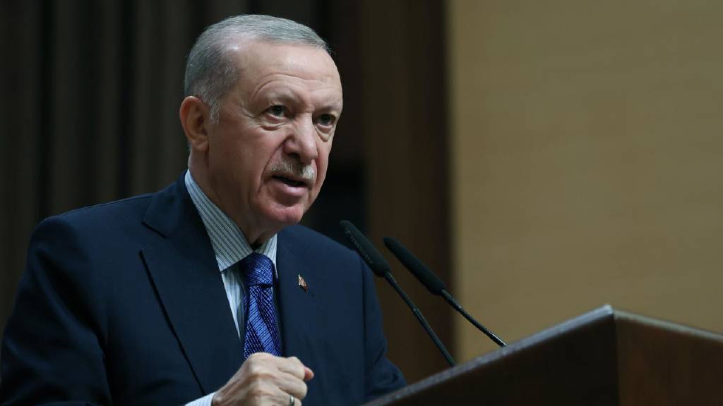 Cumhurbaşkanı Erdoğan'dan 'sokak röportajları' eleştirisi! "Milleti provoke eden gazeteci olamaz"
