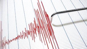 İyon Denizi'nde 4.3 şiddetinde deprem!
